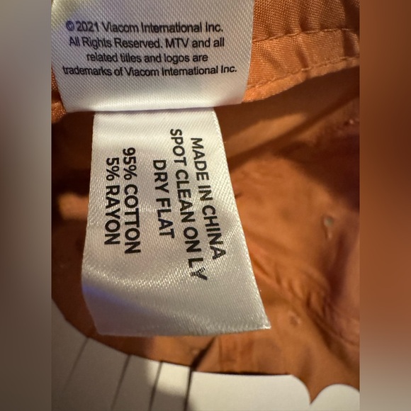 MTV Logo Adjustable Cap NWT - Picture 9 of 9